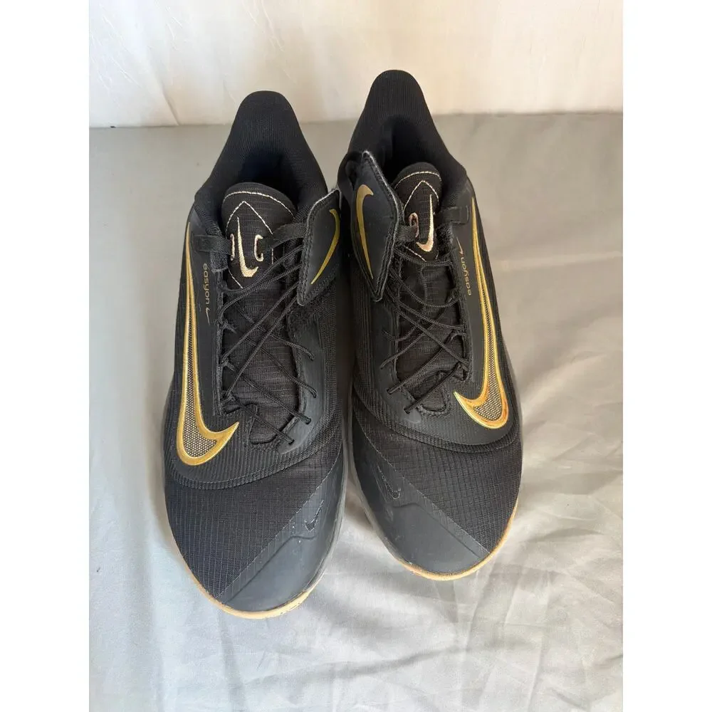 Nike preowned feel